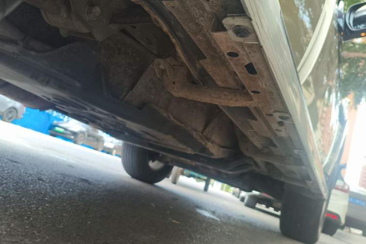 Used Mitsubishi Pajero 2016 3.0L Automatic Standard Version China V Standard Chassis Rear Right