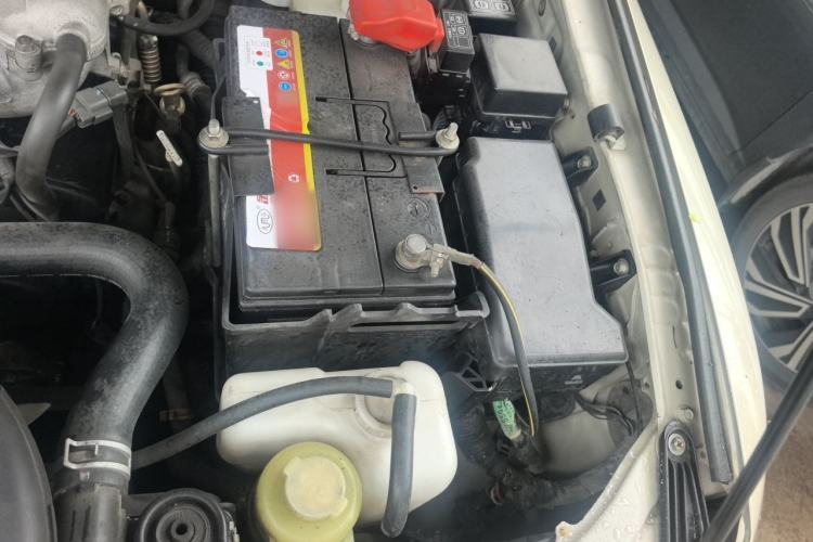 Used Mitsubishi Pajero 2016 3.0L Automatic Luxury Version China V Standard Engine Bay Left