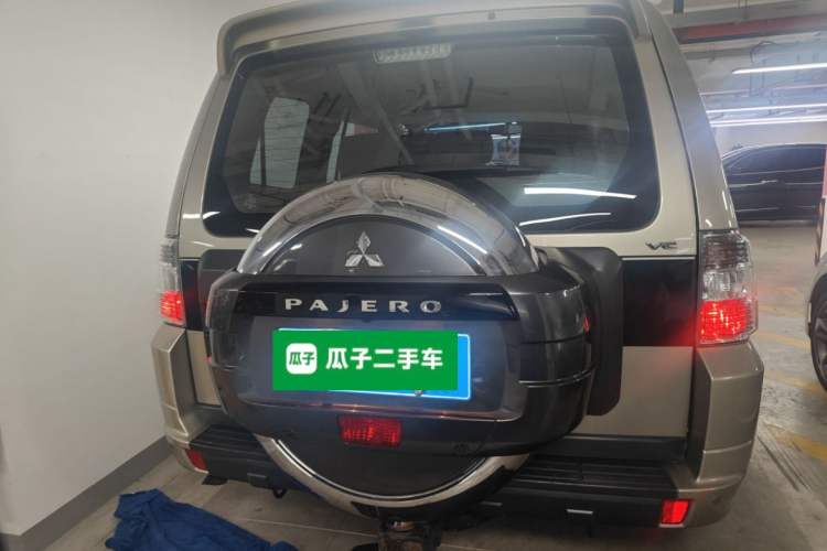 Used Mitsubishi Pajero 2016 3.0L Automatic Standard Version China V Standard Exterior 4