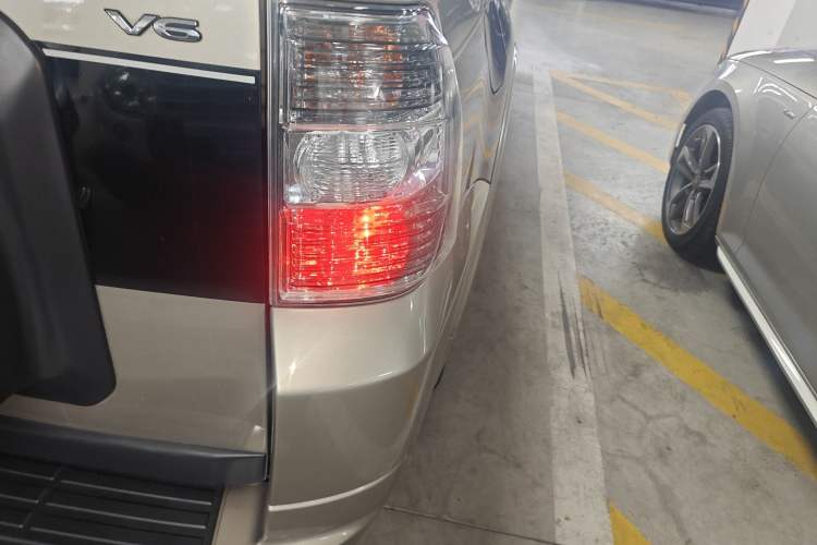 Used Mitsubishi Pajero 2016 3.0L Automatic Standard Version China V Standard Exterior 6