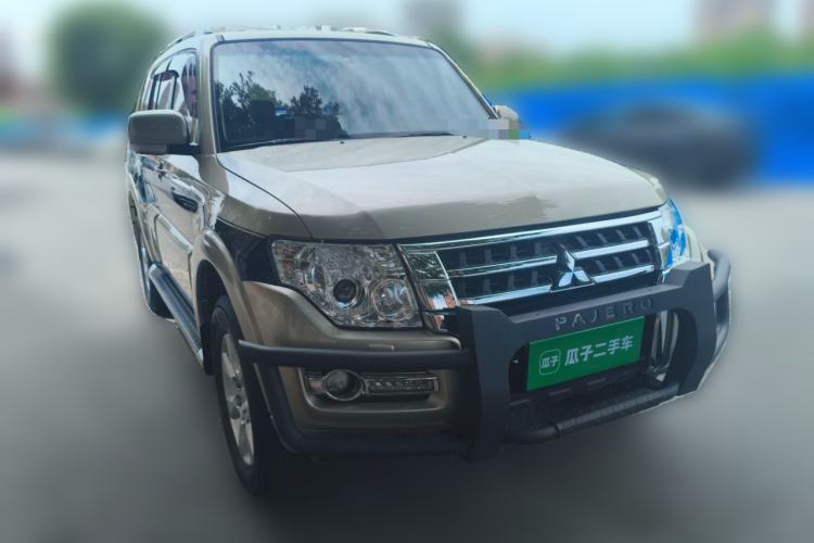 Used Mitsubishi Pajero 2016 3.0L Automatic Standard Version China V Standard Front Right 45 Deg