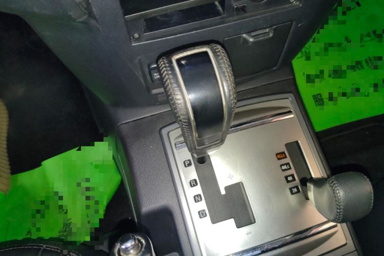 Used Mitsubishi Pajero 2016 3.0L Automatic Luxury Version China V Standard Gear Lever