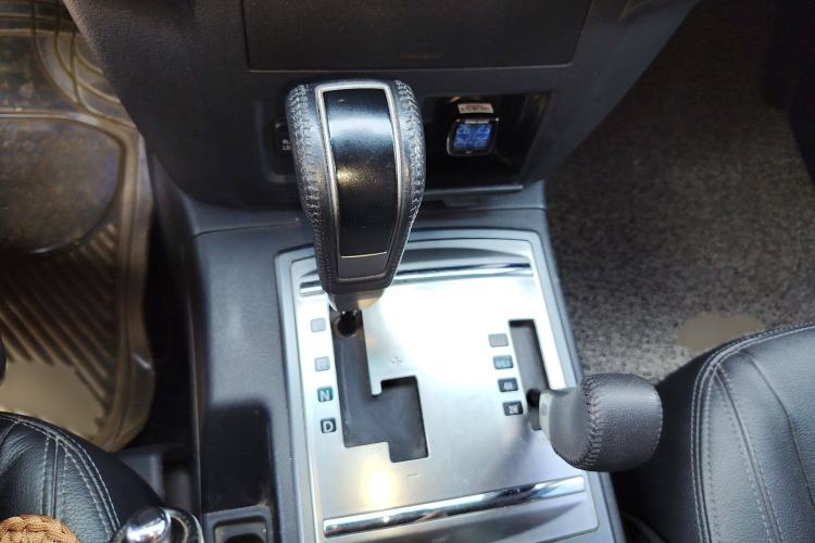Used Mitsubishi Pajero 2016 3.0L Automatic Luxury Version China V Standard Gear Lever