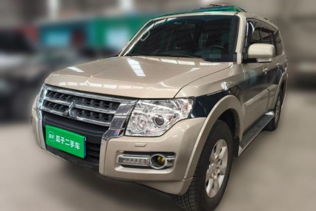 Used Mitsubishi Pajero 2016 3.0L Automatic Standard Version China V Standard