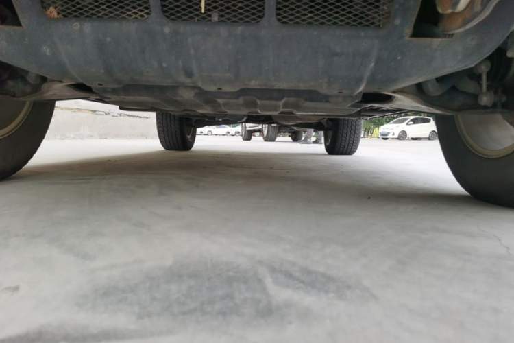 Used Mitsubishi Pajero  Chassis Front