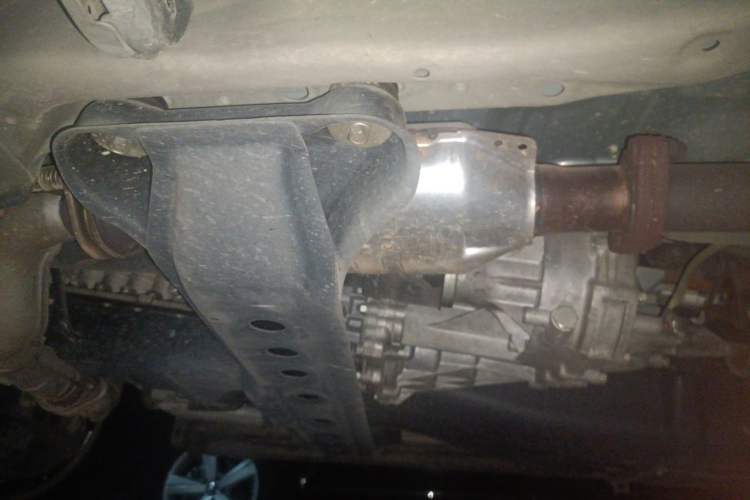 Used Mitsubishi Pajero  Chassis Front Left