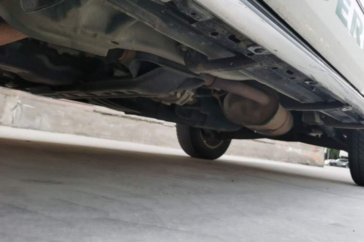 Used Mitsubishi Pajero  Chassis Front Left