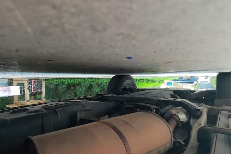 Used Mitsubishi Pajero 2017 V97 3.8L 5-Door GLS Model with Sunroof – Middle East Chassis Rear Left