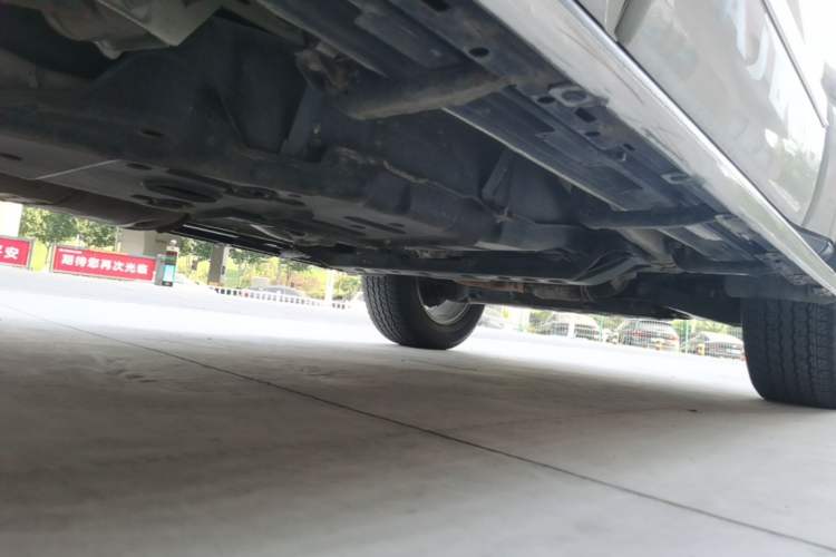 Used Mitsubishi Pajero  Chassis Rear Right