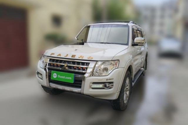 Used Mitsubishi Pajero