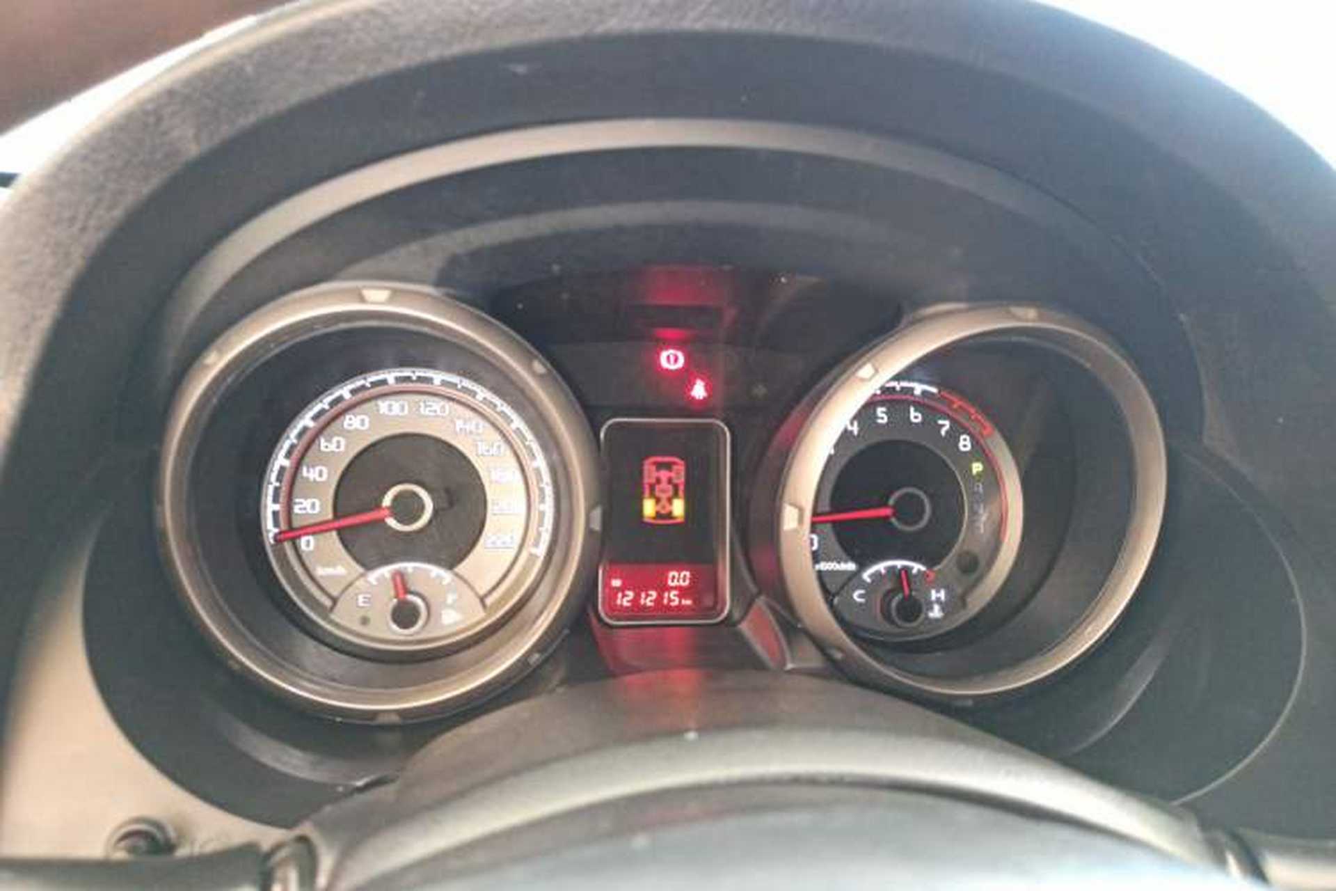 Used Mitsubishi Pajero 2017 V97 3.8L 5-Door GLS Model with Sunroof – Middle East Instrument Cluster