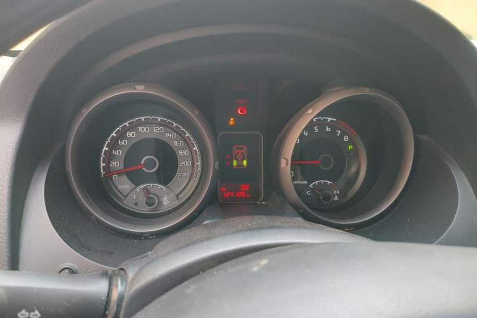 Used Mitsubishi Pajero  Instrument Cluster