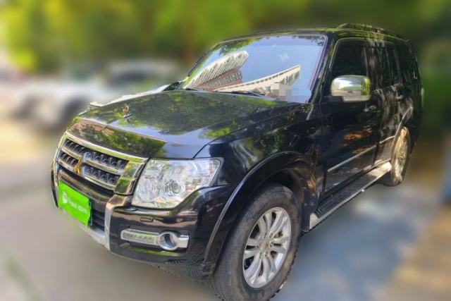 Used Mitsubishi Pajero 