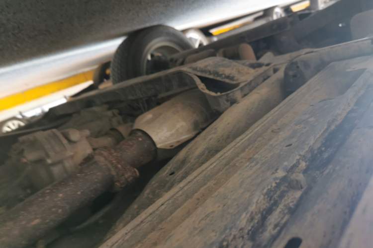 Used Mitsubishi Pajero  Chassis Front Left