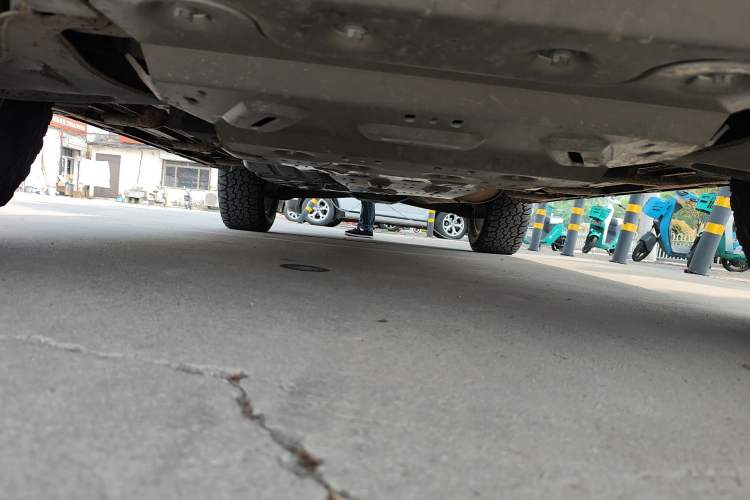Used Mitsubishi Pajero  Chassis Front