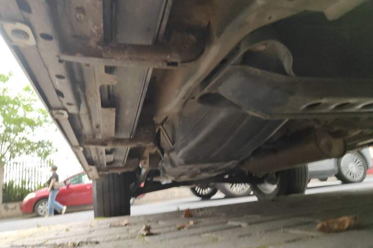 Used Mitsubishi Pajero  Chassis Front Right