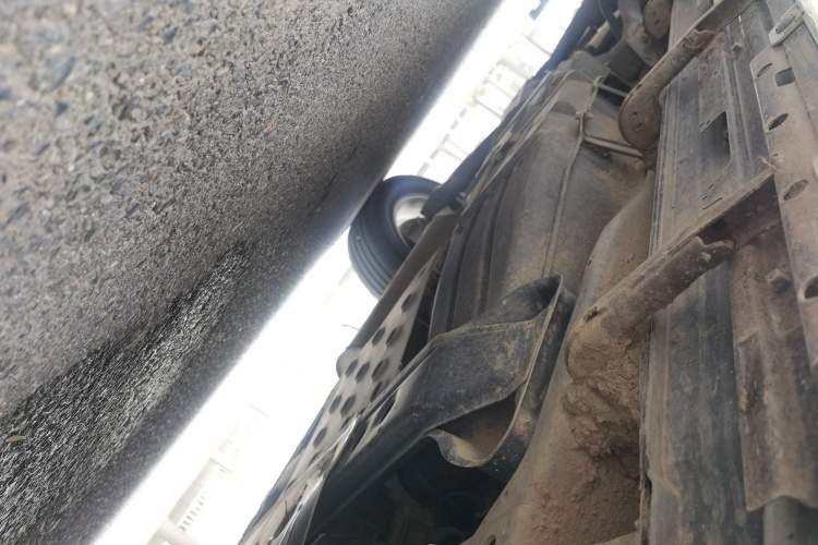 Used Mitsubishi Pajero  Chassis Front Right