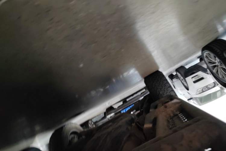 Used Mitsubishi Pajero  Chassis Front Right