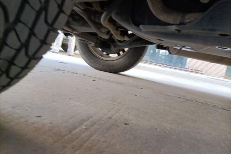 Used Mitsubishi Pajero  Chassis Rear Right