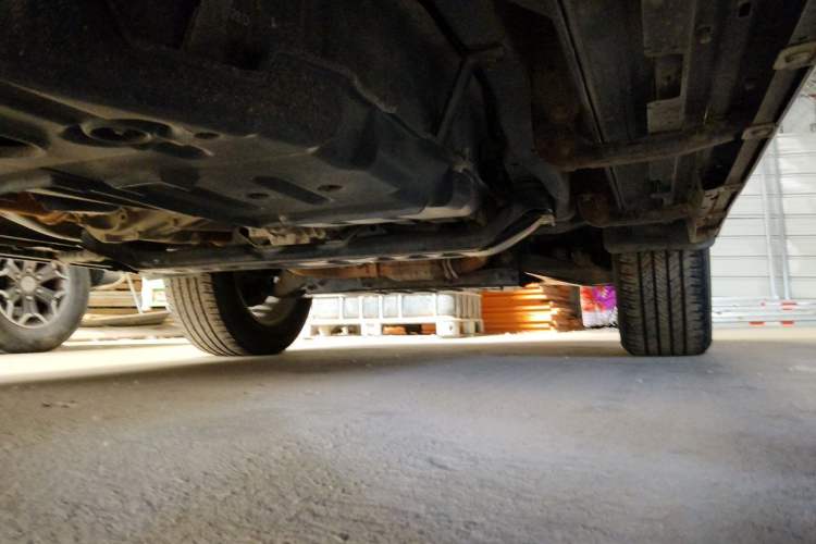 Used Mitsubishi Pajero  Chassis Rear Right