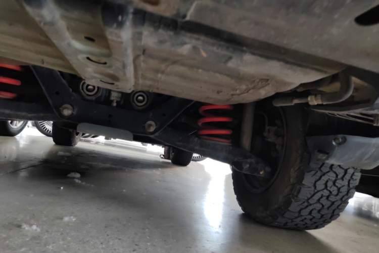 Used Mitsubishi Pajero  Chassis Rear