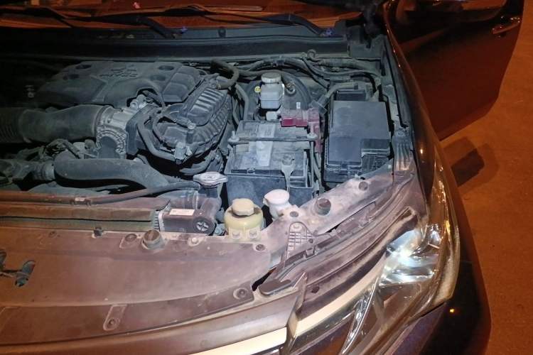 Used Mitsubishi Pajero  Engine Bay Left