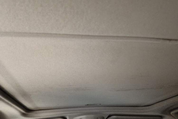 Used Mitsubishi Pajero  Headliner