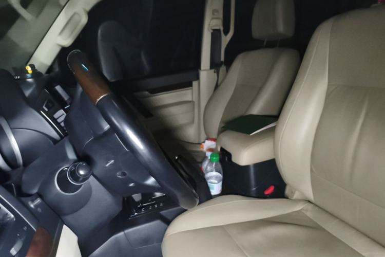 Used Mitsubishi Pajero  Left Front Seat