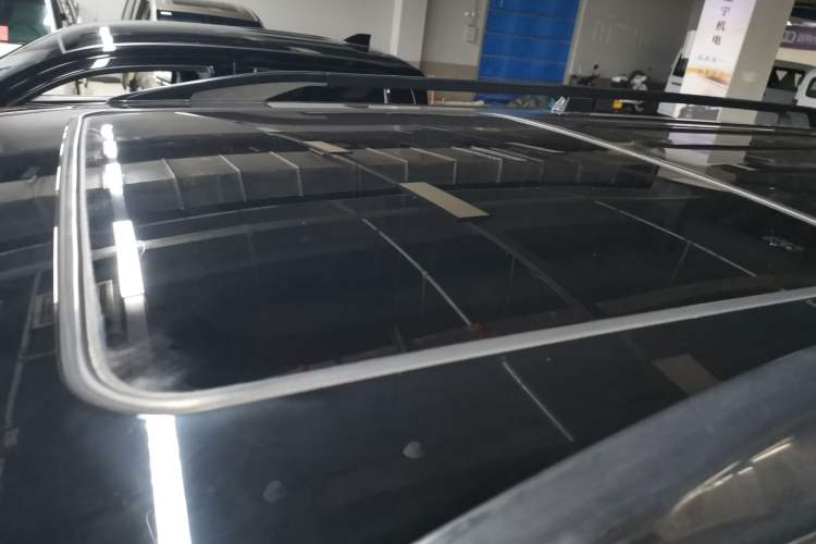 Used Mitsubishi Pajero 2018 V97 3.8L 5-Door GLS Sunroof – Middle East Roof