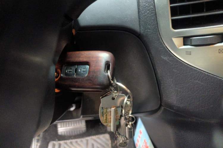 Used Mitsubishi Pajero 2018 V97 3.8L 5-Door GLS Sunroof Dual Differential – Middle East Vehicle Key