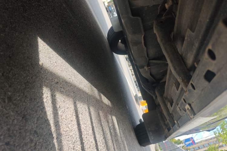 Used Mitsubishi Pajero  Chassis Rear Right