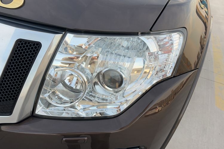 Used Mitsubishi Pajero 2018 3.0L Automatic Comfort Edition Left Front Headlight