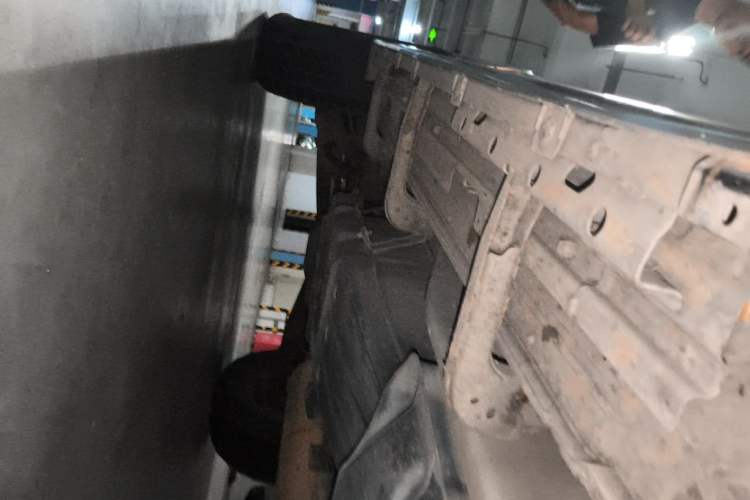 Used Mitsubishi Pajero 2018 3.0L Automatic Prestige Edition Chassis Front Right