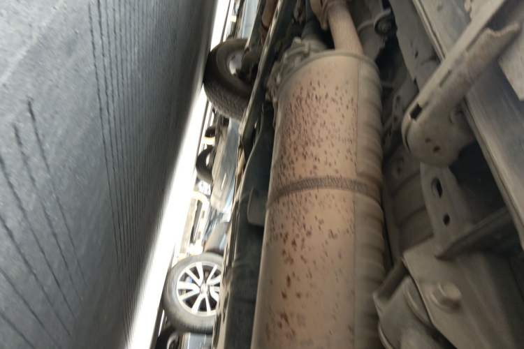 Used Mitsubishi Pajero 2018 3.0L Automatic Standard Edition Chassis Rear Left