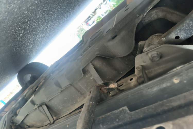 Used Mitsubishi Pajero  Chassis Rear Right