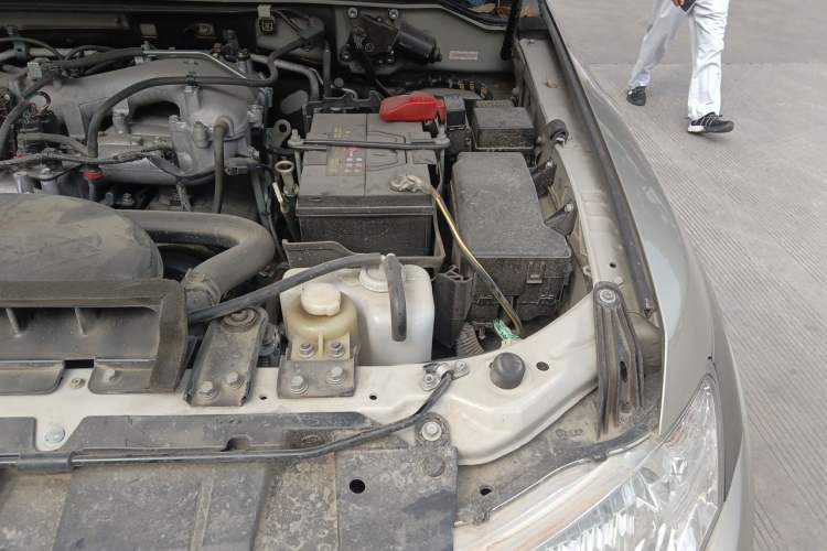 Used Mitsubishi Pajero 2018 3.0L Automatic Standard Edition Engine Bay Left