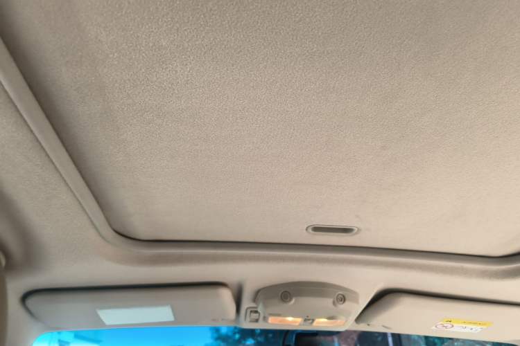 Used Mitsubishi Pajero  Headliner
