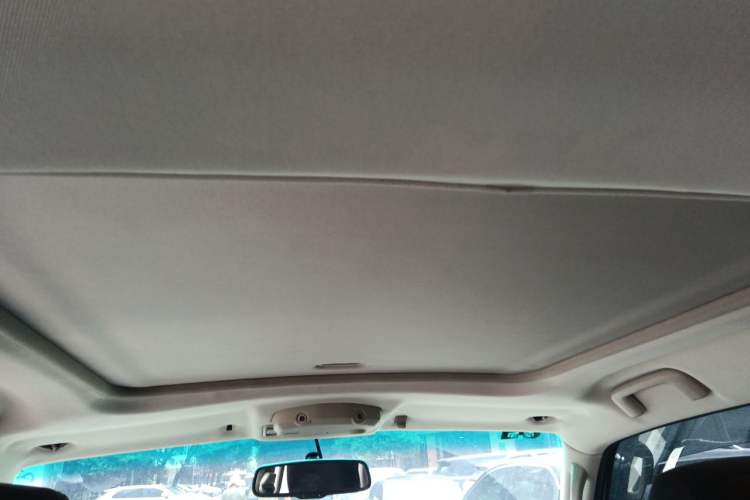 Used Mitsubishi Pajero 2018 3.0L Automatic Standard Edition Headliner