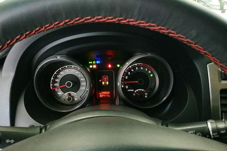 Used Mitsubishi Pajero 2018 3.0L Automatic Standard Edition Instrument Cluster