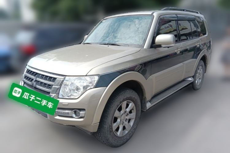 Used Mitsubishi Pajero 2018 3.0L Automatic Standard Edition Guazi used car, China used car export, Used car for sale, Used cars, Cheapest cars for sale