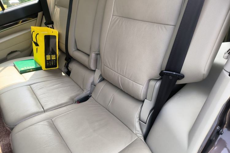 Used Mitsubishi Pajero  Left Rear Seat