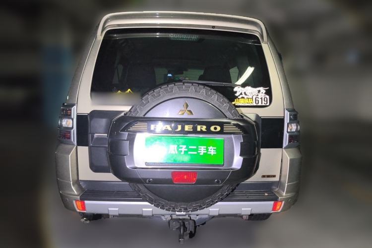 Used Mitsubishi Pajero 2018 3.0L Automatic Prestige Edition Rear