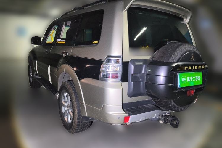 Used Mitsubishi Pajero 2018 3.0L Automatic Prestige Edition Rear Left 45 Deg