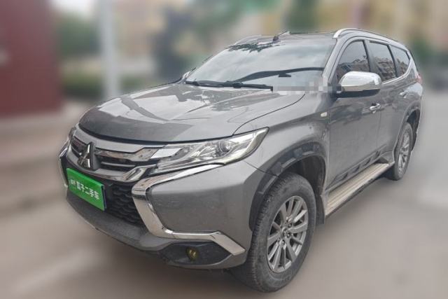 Used Mitsubishi Pajero Pajero Pinin 7-seater, gasoline, automatic, 3.0L