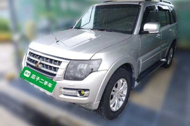 Used Mitsubishi Pajero Parallel-import Mitsubishi Pajero 3.8L, 2018 model, automatic transmission, 7 seats