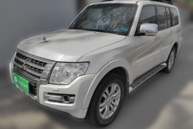 Used Mitsubishi Pajero 