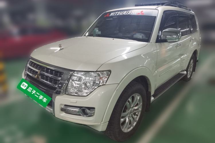 Used Mitsubishi Pajero Pajero 7-seater, 3.8L automatic gasoline, 2018 model Guazi used car, China used car export, Used car for sale, Used  cars, Cheapest cars for sale