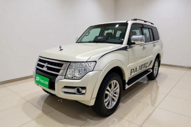 Used Mitsubishi Pajero 2018 V97 3.8L 5-Door GLS Sunroof – Middle East