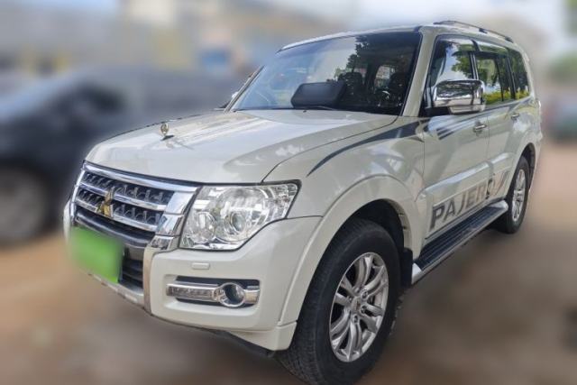 Used Mitsubishi Pajero 2018 V97 3.8L 5-Door GLS Sunroof – Middle East