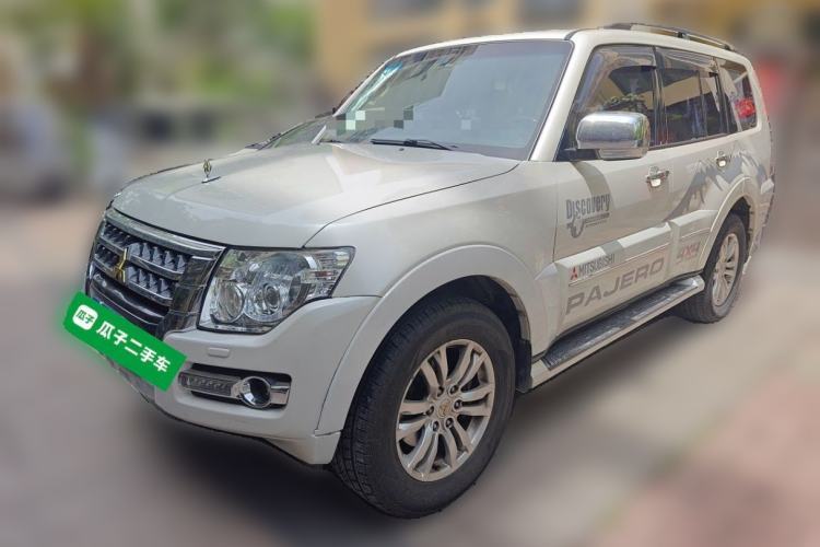 Used Mitsubishi Pajero 2018 V97 3.8L 5-Door GLS Sunroof Dual Differential – Middle East Guazi used car, China used car export, Used car for sale, Used cars, Cheapest cars for sale